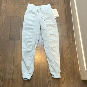 Lululemon lined dance studio jogger